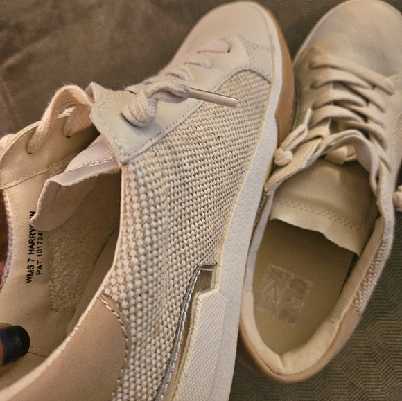 NEW Dolce Vita - Harryson Lace Up Sneakers, Off Woven White - Picture 3 of 3